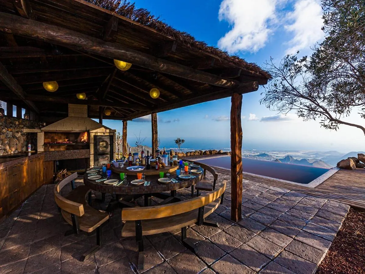 Historic Canarian House, Private Heated Infinity Pool, Bbq, Wifi + Panoramic Ocean Views Arona  Spain